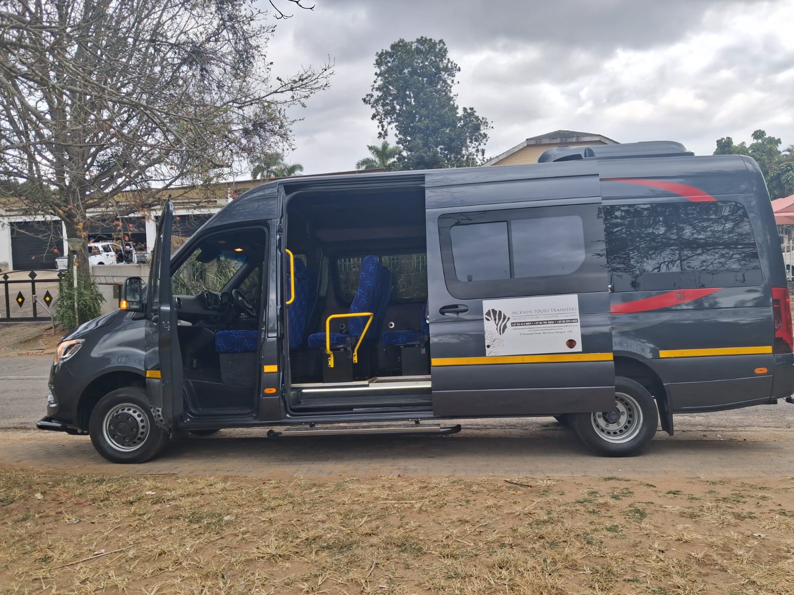 WhatsApp Image 2025-09-22 at 12.01.28